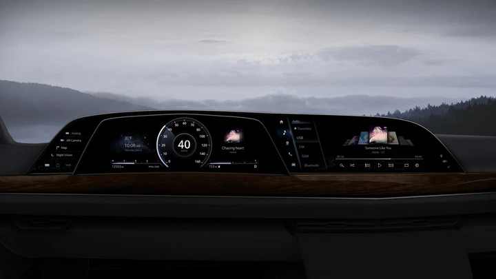 La nuova Cadillac Escalade 2021 ha il primo cruscotto P-OLED