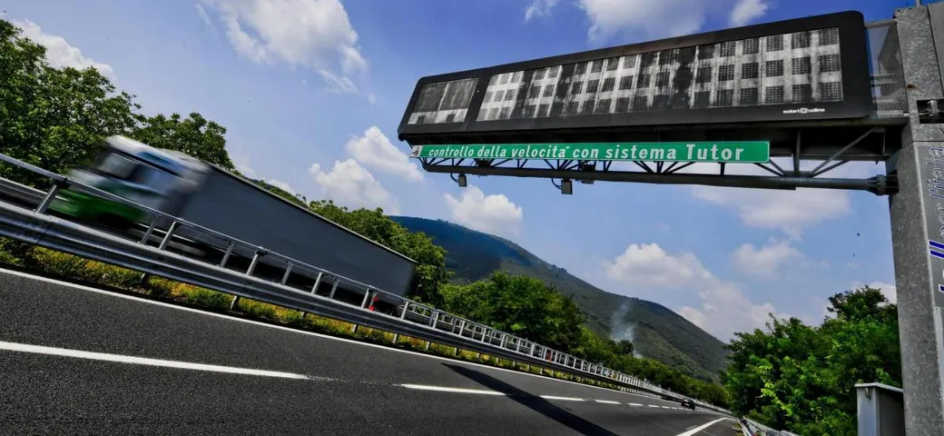 Tutor 3.0, in autostrada non si può più sgarrare: dove si trova in Italia