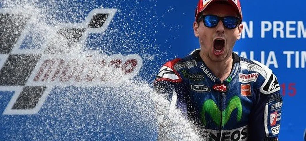 MotoGP Mugello, Lorenzo trionfa: 