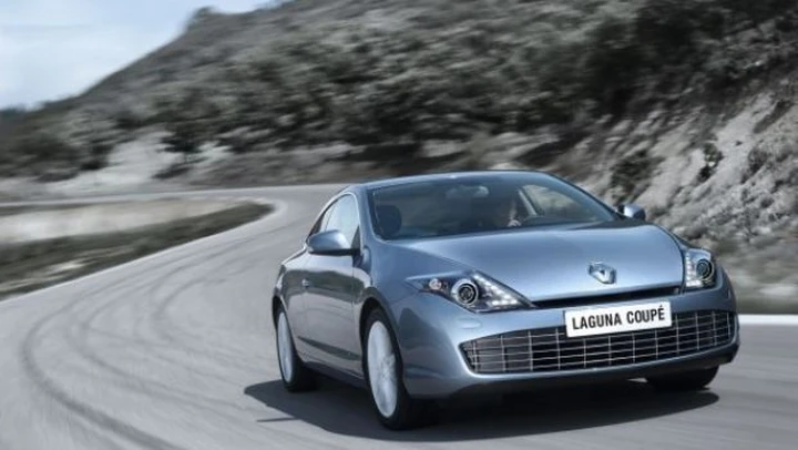 Renault: debutta la Laguna Coupè con motore 1.5 dCi da 110 CV