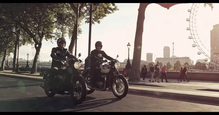 Triumph Bonneville T100 e T100 Black 2017