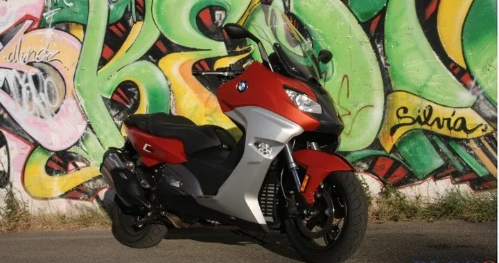 BMW C 650 Sport MY 2016: il nostro test su strada