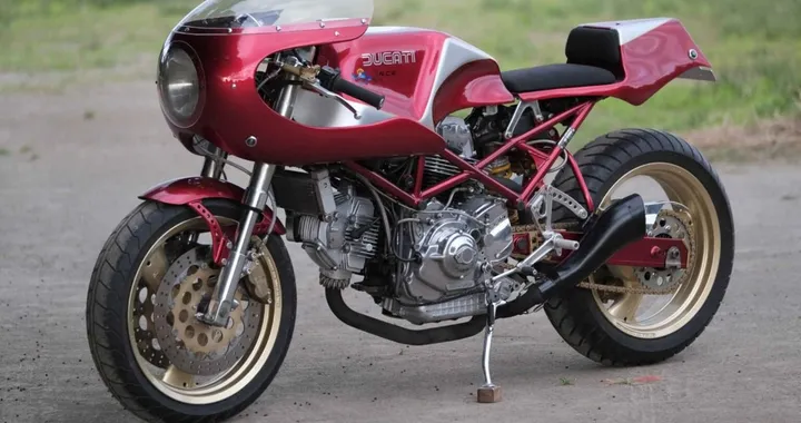 Ducati Monster custom: il tributo Gull Craft alla NCR del TT 1978