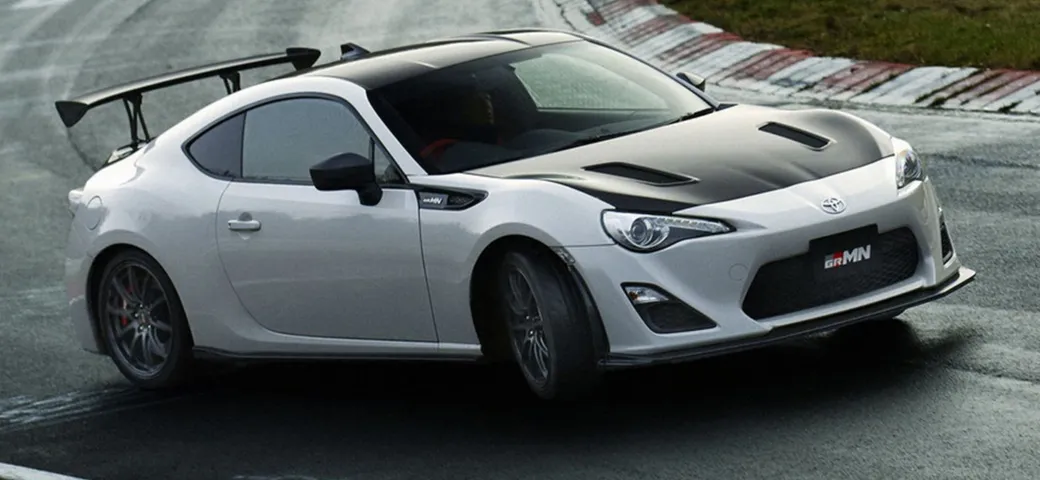 Toyota GT86 GRMN: foto, video e caratteristiche