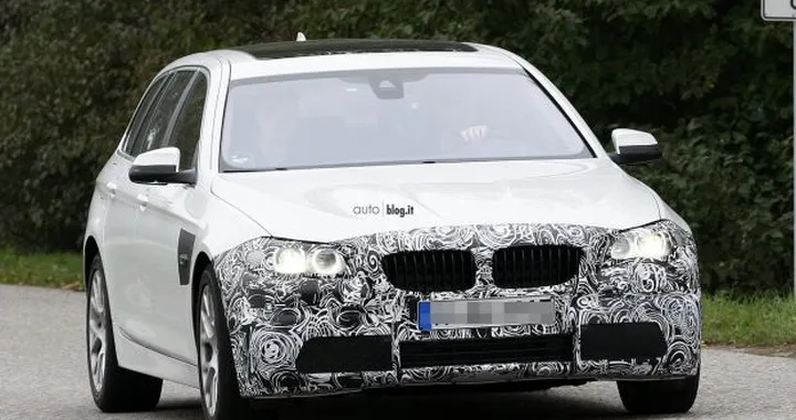 BMW Serie 5 F10 facelift: berlina e Touring aggiornate col MY 2014