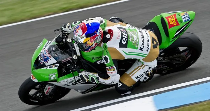 Supersport: Sofuoglu in pole a Donington
