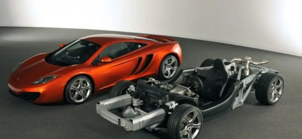 McLaren MP4-12C: tutte le foto ed i dati ufficiali