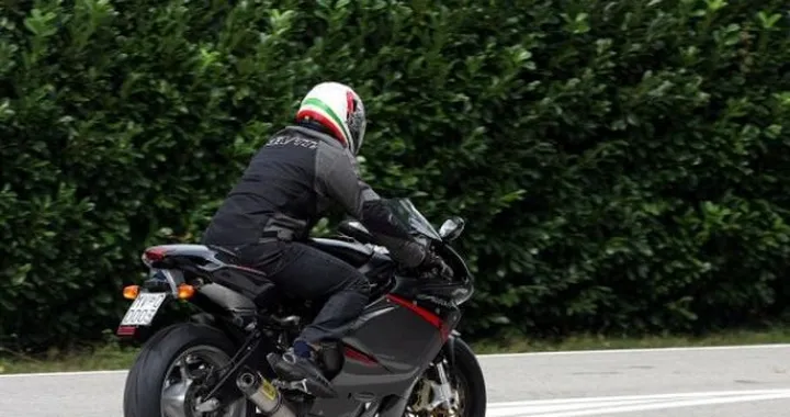 MV Agusta: la F3 avrà un prezzo di listino di 9.000 Euro