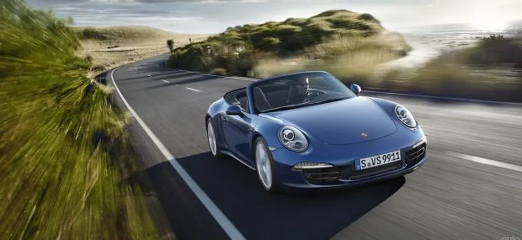 Porsche taglia la produzione: colpa della crisi