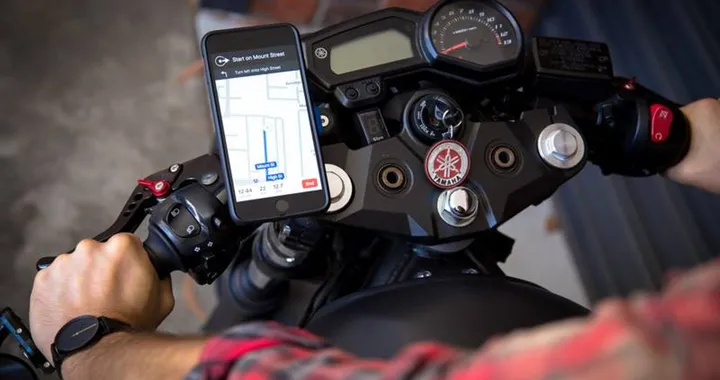 Apple avvisa: le vibrazioni della moto possono danneggiare le fotocamere degli iPhone
