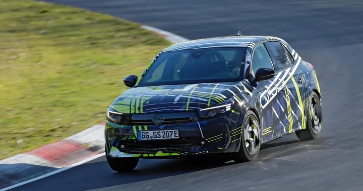 Opel Corsa GSE, la versione cattivissima al Nurburgring