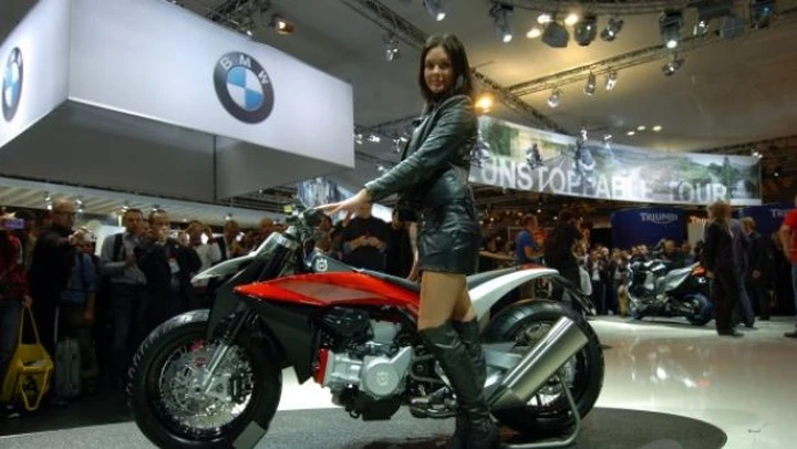 Husqvarna produrrà una moto stradale entro il 2012?