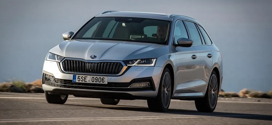 Skoda Octavia 2.0 TDI Evo DSG 4x4: prezzi e dotazioni