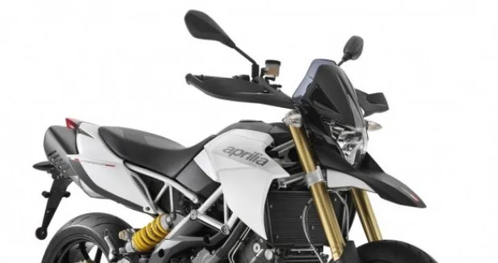 Anteprima Aprilia Dorsoduro 1200 2011