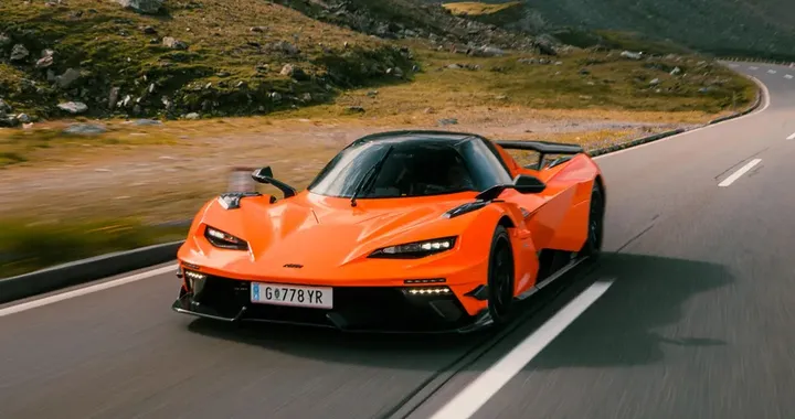 KTM X-Bow GT-XR, arrivano la Spyder e la EVO da 600 CV