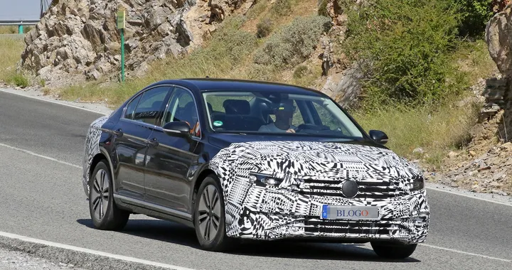 Volkswagen Passat: le foto spia del M.Y. 2019