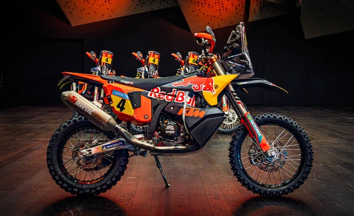 KTM 450 Rally Replica 2026, una moto da Dakar per pochi eletti
