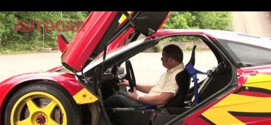 Video: Autocar prova la McLaren F1 GTR