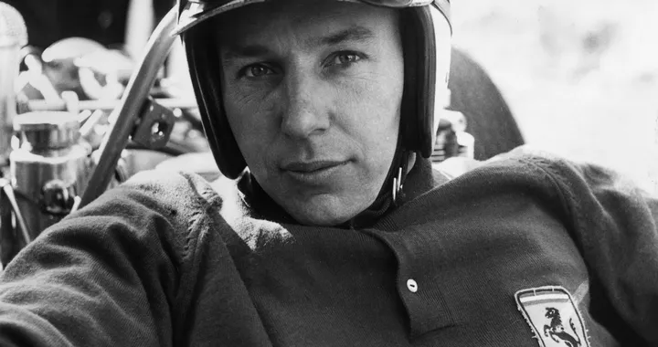 John Surtess, l'eroe dei due mondi