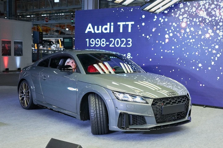 Nuova Audi TT elettrica, ipotesi debutto a Monaco: cosa conosciamo