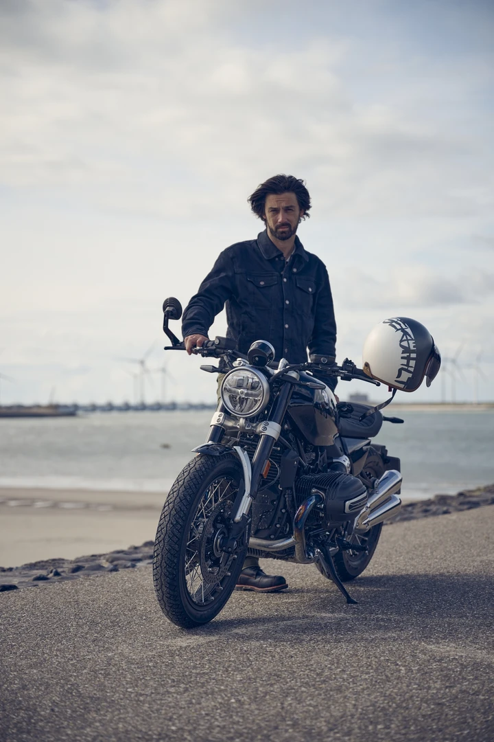 ingrandisci immagine