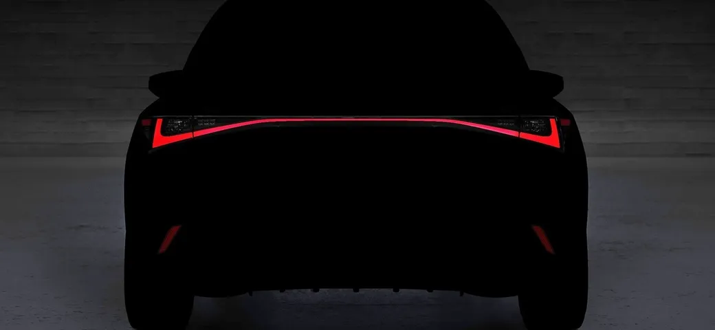 Nuova Lexus IS: il primo teaser della quarta generazione