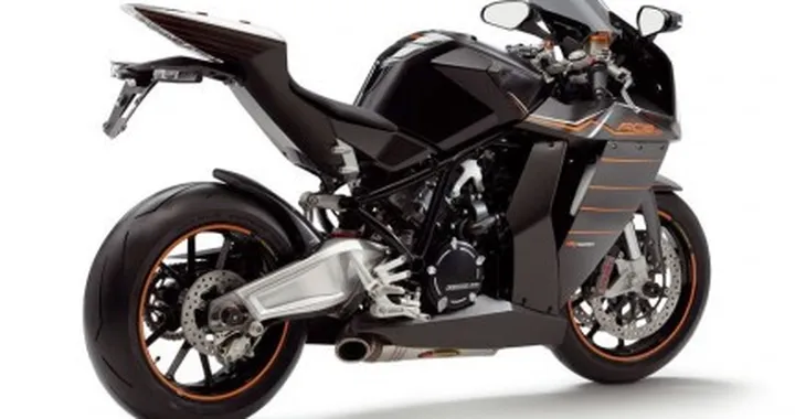 KTM RC8: in arrivo una versione "R"?