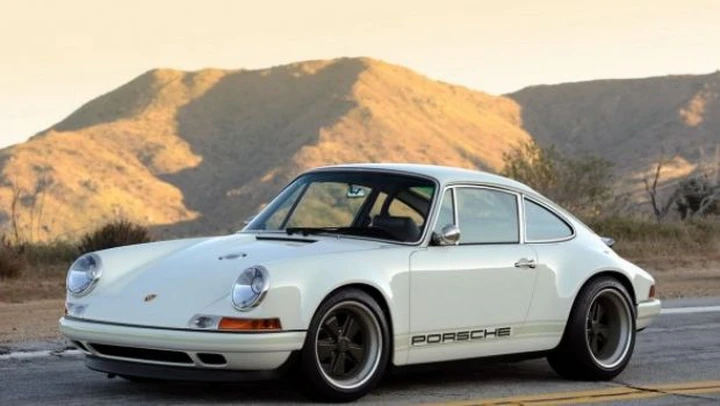Singer e Cosworth insieme per le 