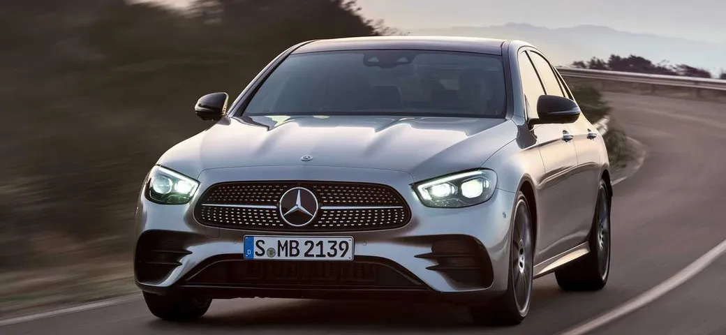 Daimler: stop alla produzione in Europa per Coronavirus