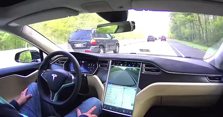 Nvidia e Tesla Autopilot partner nella guida autonoma
