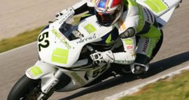 Toseland velocissimo nei test per la 8 ore di Suzuka