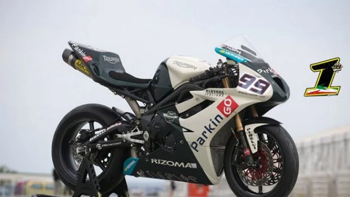 Supersport: Luca Scassa ha provato al Mugello la Triumph Daytona 675