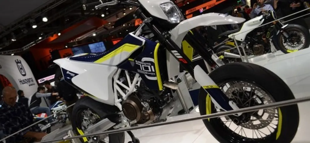 Husqvarna 701 Supermoto 2015