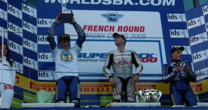 Loris Baz vince l'europeo Superstock 600