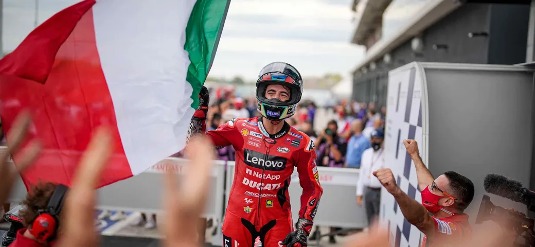 MotoGP, Bagnaia conquista Misano: 