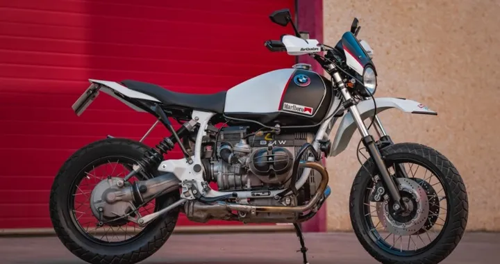 BMW R100STR, la vecchia boxer diventa una scrambler moderna