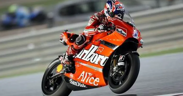 Losail MotoGP: Re Stoner è tornato! 2° uno stupendo Lorenzo