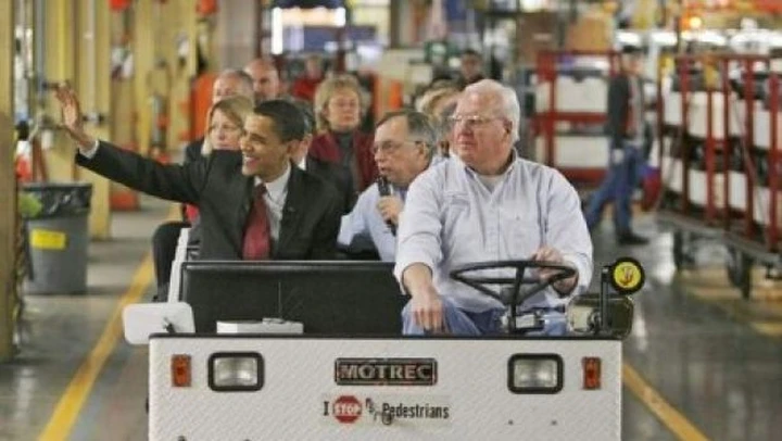 Obama: 2,4 miliardi di Dollari per le auto elettriche plug-in Americane