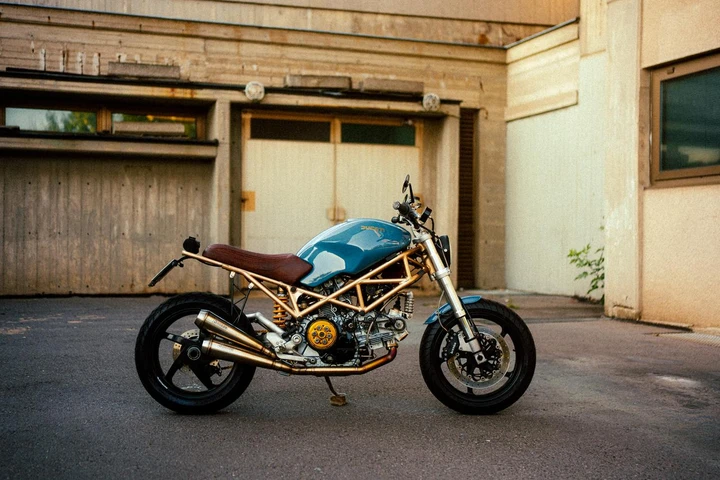 Ducati Monster S2R Claudia one-off