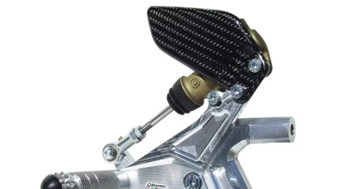 Bonamici Racing: pedane per Ducati 1199 Panigale