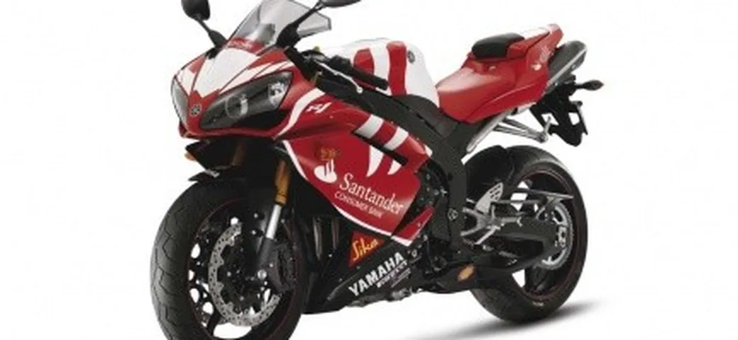 Yamaha R1 2008, la moto da battere