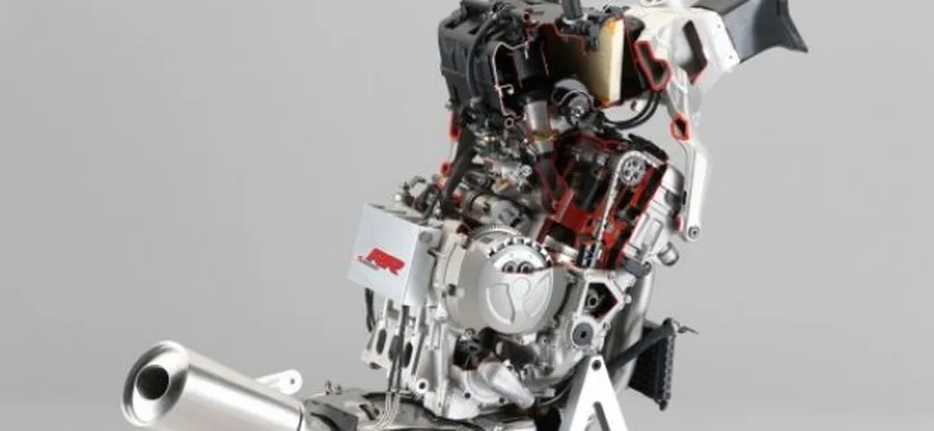 WSBK: BMW ha omologato un nuovo albero motore per la S1000RR