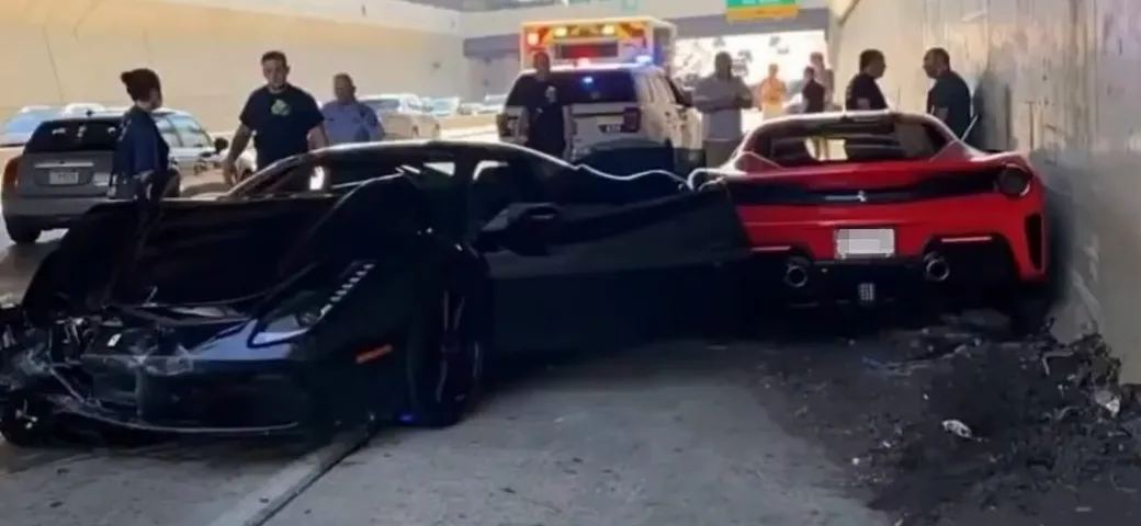 Incidente tra Ferrari in autostrada: costosi danni per 3 supercar [Video]