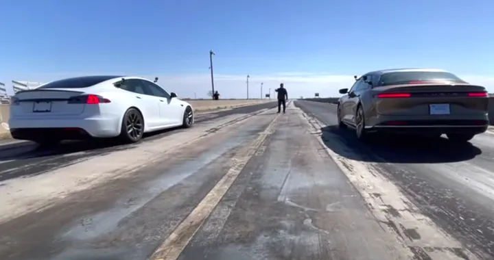 La Tesla Model S Plaid sfida la Lucid Air Dream Edition [Video]