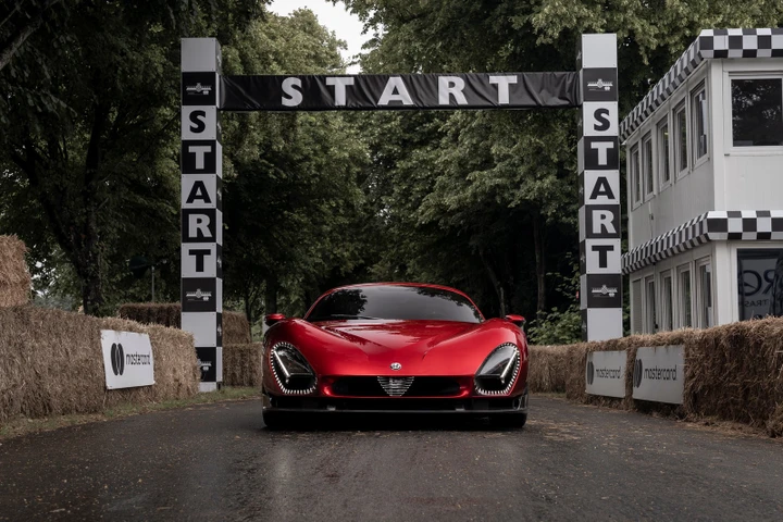 L'Alfa Romeo 33 Stradale debutta in UK al Goodwood Festival of Speed