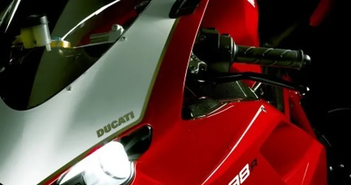 Ducati Fighter 1098: nuove indiscrezioni