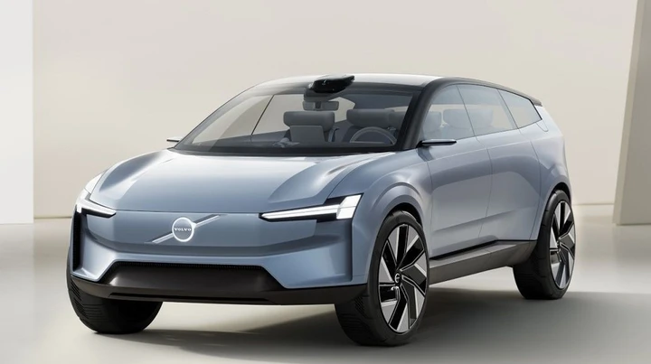 Volvo XC90: la sostituta elettrica si chiamerà Embla?