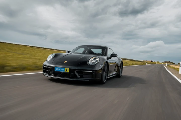 Porsche 911 (992): il salto di qualità con gli ammortizzatori Bilstein