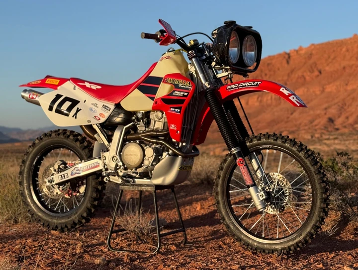 Honda XR650R restaurata, la rinascita della regina del Baja