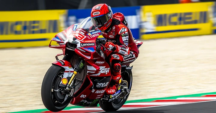 MotoGP Misano 2026, Márquez davanti a Bezzecchi per 0,060 secondi